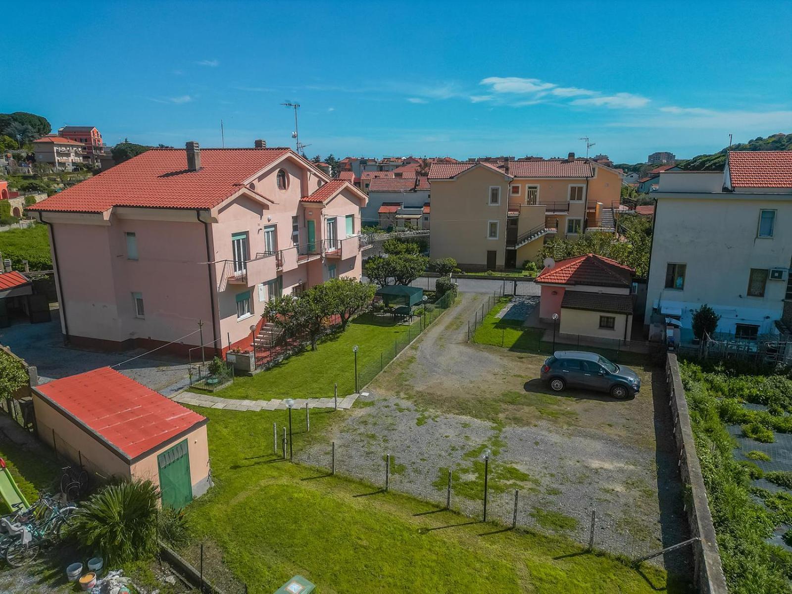 Casa Vacanze Ferrando Pietra Ligure Eksteriør bilde
